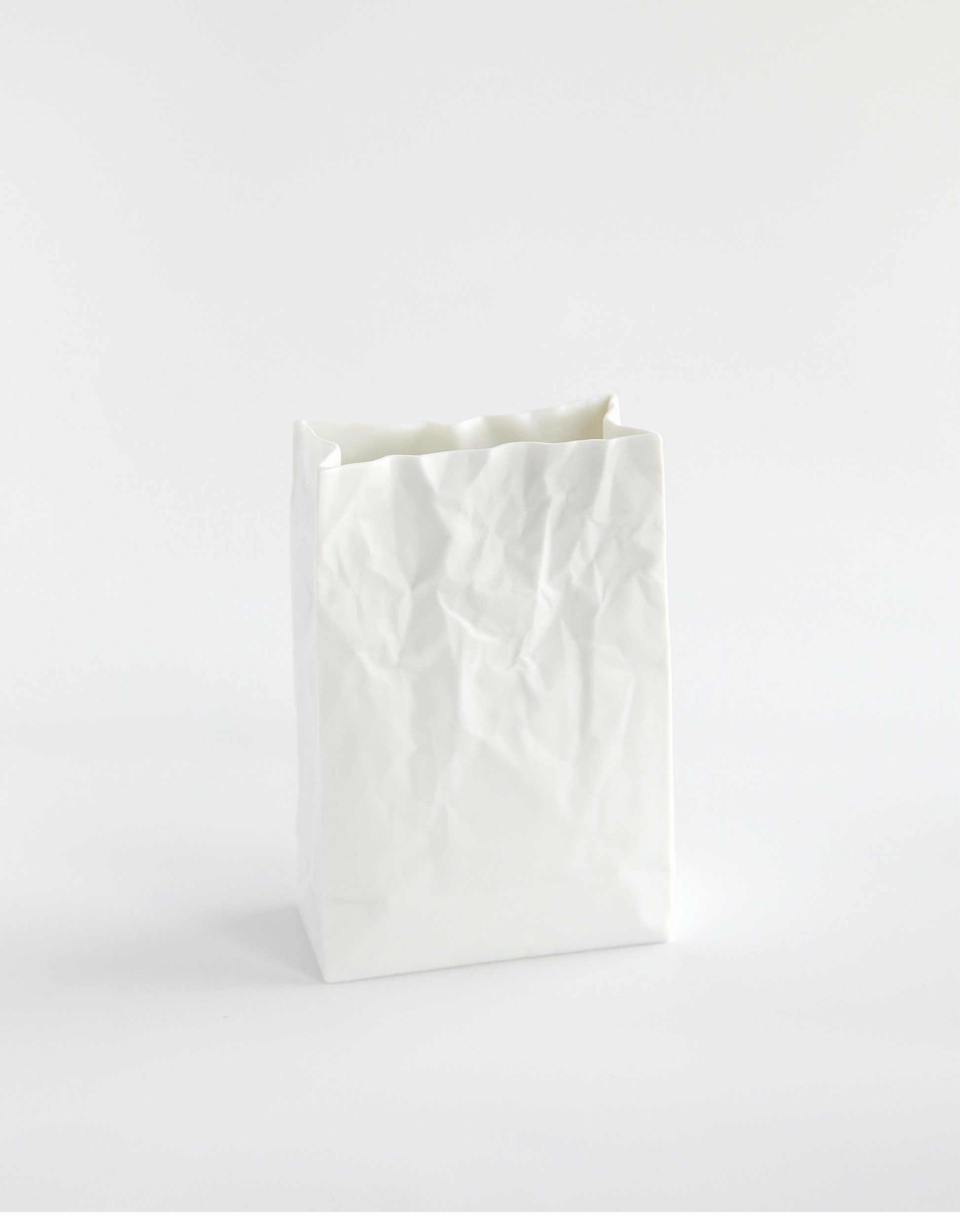 Makoto Komatsu vase paper bag moma