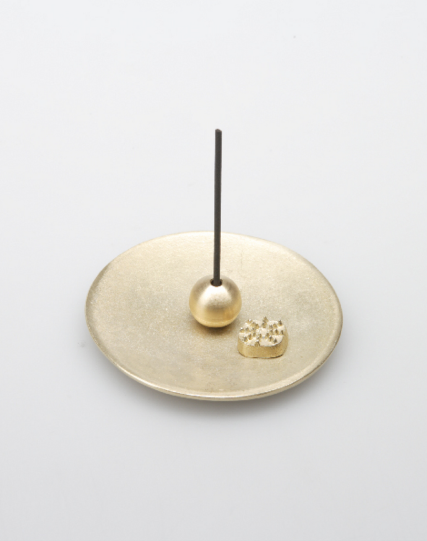Incense stand Round brass - MONOLAB