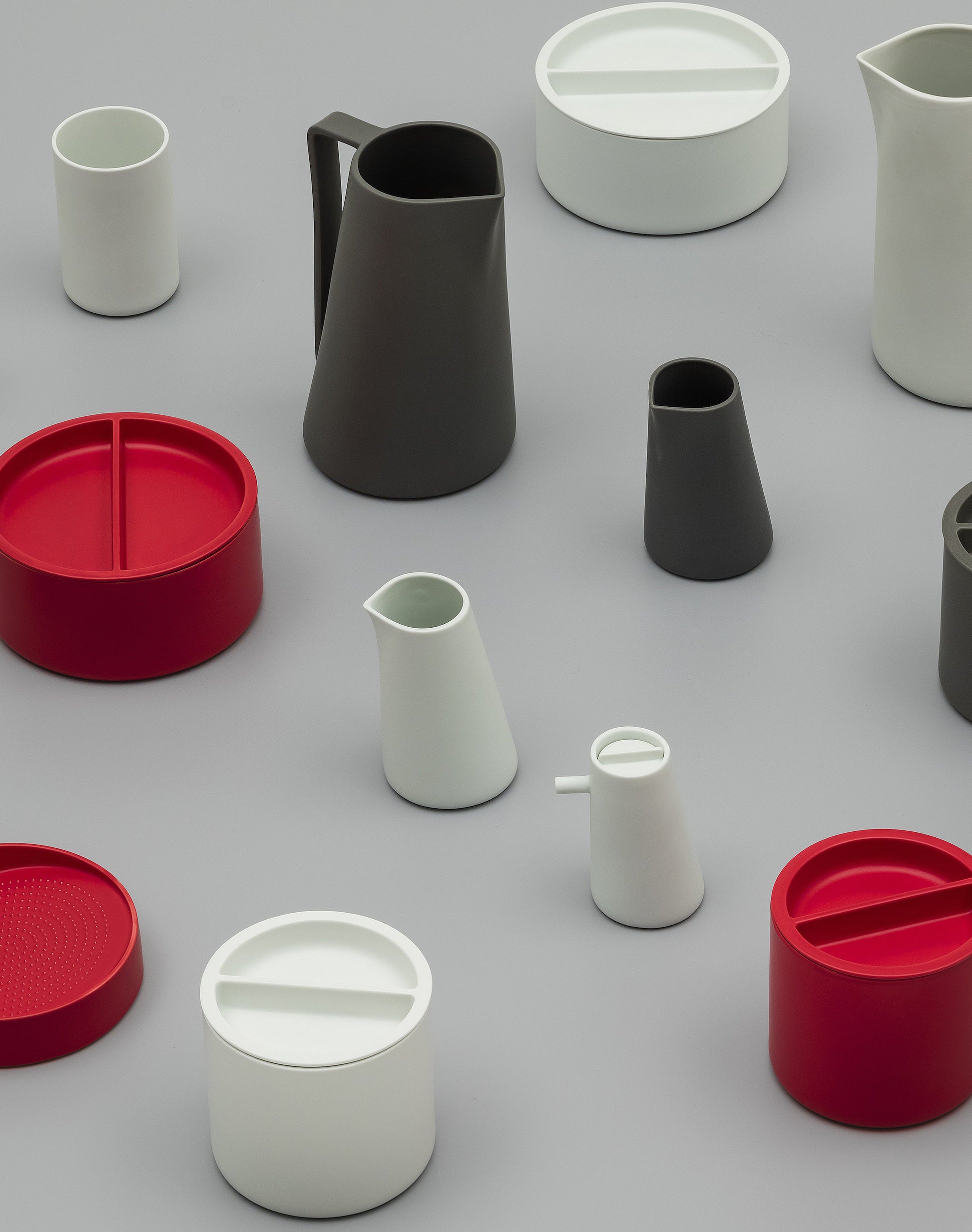 Shigeki Fujishiro Container L Red - MONOLAB