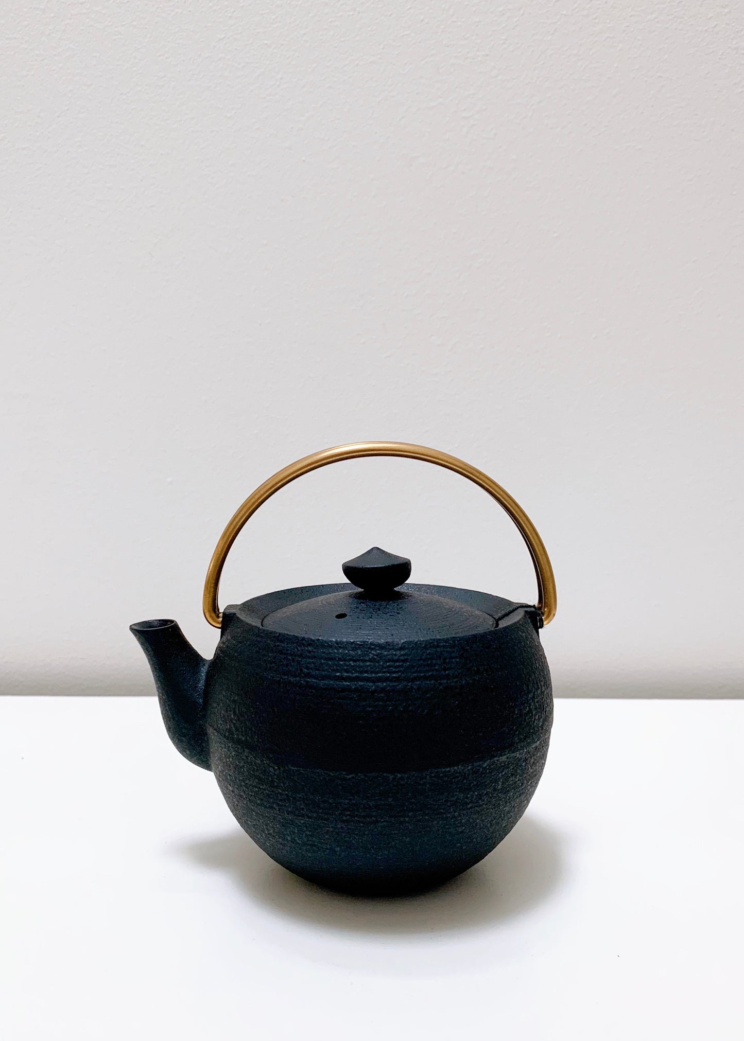 Cast Iron Teapot with Brass Handle