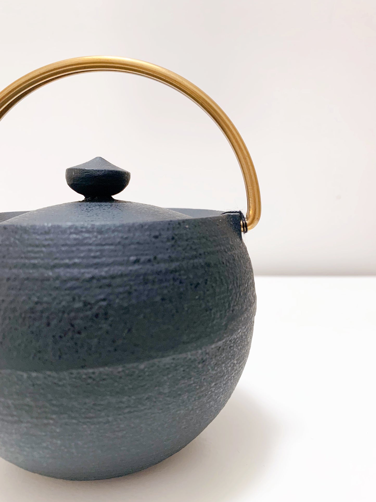 Cast Iron Teapot with Brass Handle